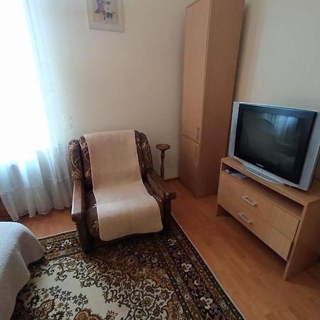 Lviv Rest Zelena Apartment Екстериор снимка